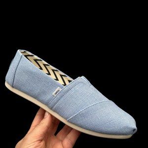 Toms Alpargata Womens Slip on Casual Shoes Size 8.5 Light Blue Lightweight Comfy